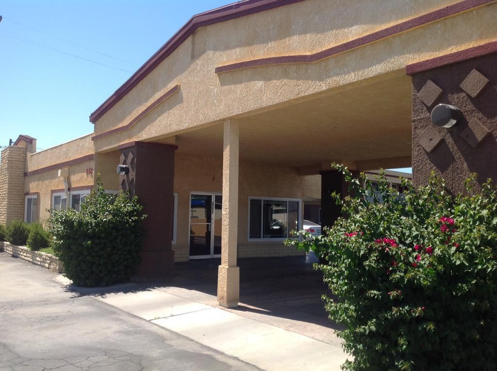 Americas Best Value Inn Hanford Exteriér fotografie